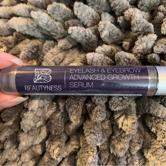 Beautyness Eyelash Eyebrow Growth Serum - Picture 2 of 8